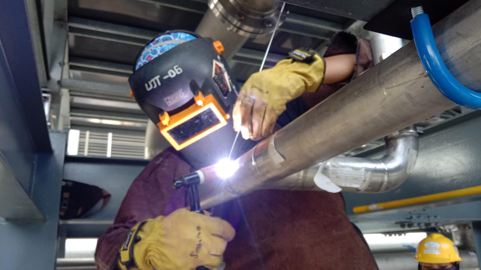 WELDING PIPE SUS FOR UTILITY LINE